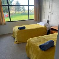 Quiet country setting- R3 Magnolia House, hotel poblíž Letiště Richard Pearse - TIU, Temuka