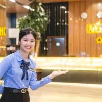 Bien Bac Hotel, khách sạn ở Móng Cái