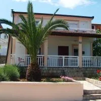 Kuća Za Odmor Gabriella، فندق في دراتشه
