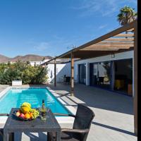 Villa Cangrejita Private Pool Playa Blanca By PVL, Hotel in Playa Blanca
