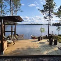 Villa Hilda, cottage by the lake, hotel sa Posio