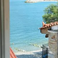 Leo Di Mare, hotell i Iraion