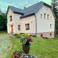 Villa Austeria, hotel em Lesica