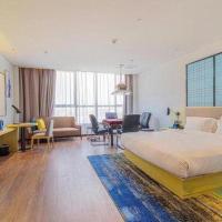 Echarm Hotel Foshan West Station Shishan Luocun, готель біля аеропорту Foshan Shadi Airport - FUO, у місті Фошань