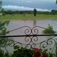 Riverside Home Cottage, hotel v destinácii Trèbes