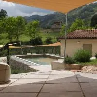 Riva Quartarola, hotel Modiglianában