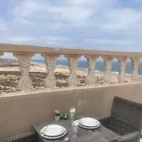 Eco Stay by Ocean Sea View Apartment near Souss Massa National Park、Sidi Rbatのホテル