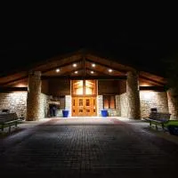 Roaring River State Park, хотел в Cassville