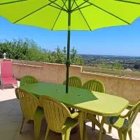 Entre mer et montagne, hotell sihtkohas Monte