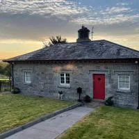 Lock-house, Blackwatertown, UK, hotel en Blackwatertown