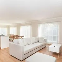 Morview Holiday Home Impala 3-Bedroom option, hotel i Hamilton