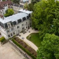 Logis Hôtel Les Maréchaux, hôtel à Auxerre