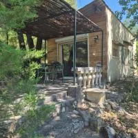 Maisonnette au cœur de la nature, hotel u gradu Néoules