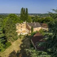 Château de Nanthiat, viešbutis mieste Nanthiat