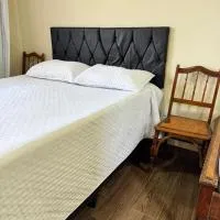 Suíte Casa de Luz-Lar na Serra-Quarto-01 - Duplo ou Triplo, hotel Miguel Pereirában
