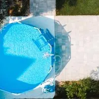 Chata Achát, hotel a Turany nad Ondavou