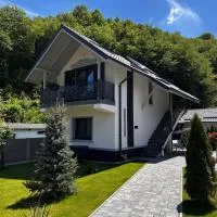 Casa din Vale apartament - Valiug, hotel v destinaci Văliug