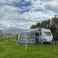 Viesnīca Viðarholt Base Camp pilsētā Litli-Árskógssandur