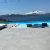 Villa Infinity, hotel em Néa Péramos