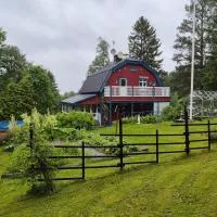Ferienhaus mit viel Charme, hotel em Lunde