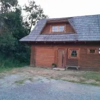 V sedle u Falťanov Zbojská, hotel a Tisovec