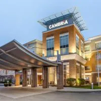 Cambria Hotel Akron - Canton Airport، فندق في Uniontown