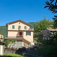 La Casa del Pozzo, hotel u gradu Neirone