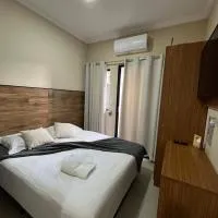 Casa Lua Flat، فندق في برومادينهو
