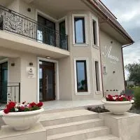 Ancora, hotel Nagyszalontán