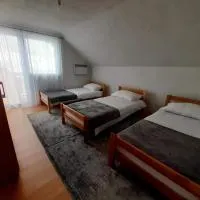 Izletište Šabići, hotel v mestu Trnovo