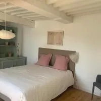 Charming house, hotel em Vergisson