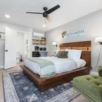 The Belle Sequoia Motel RM9 โรงแรมในทรีริเวอร์ส