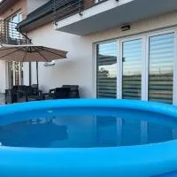 Villa REST & SPA、Zbicznoのホテル