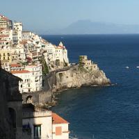 Apartments Amalfi Design Sea View accessible by 250 steps