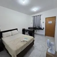 Flat completo a 24 minutos do Flamboyant Shopping, hotel di Aparecida de Goiania