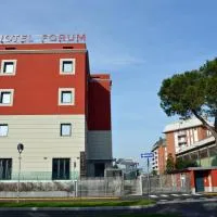 Hotel Forum, khách sạn ở Baranzate