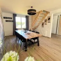 La maison de Louise – hotel w mieście Sizun