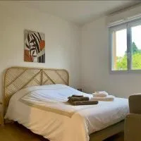 Le Saint-Lois, hotell i Saint Lo