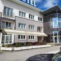 Hotel Hokejka، فندق في بريفيدزا