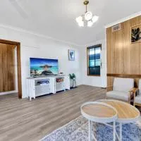 6 Bed-Spirit of Tasmania- 2 Mins -Shore GetAway: Norlane şehrinde bir otel