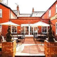 Viesnīca Stratford Limes Hotel Stretfordā pie Eivonas