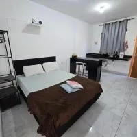 Flat completo a 9 minutos do centro de Aparecida, hotel di Aparecida de Goiania
