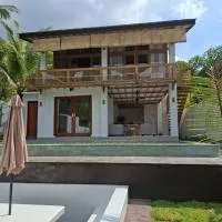Villa Sunyi Lombok, hotell i Tanjung