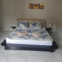 Zosimli Hotel، فندق بالقرب من Tamale - TML، Moyer