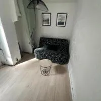STUDIO en Duplex, hotel a La Roquebrussanne
