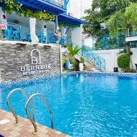 Bernese Resort Hotel powered by Cocotel, hotel v destinaci Ligao