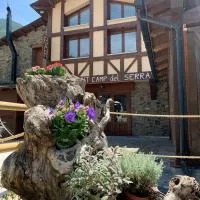 Hotel Restaurant Camp del Serrat، فندق في أندورا لا فيلا