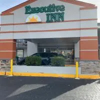 Executive Inn, hotel sa Locust Grove