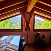 Casa La betulla – hotel w mieście Blessagno