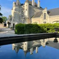 Le Château de Leugny, hotel em Oiron
